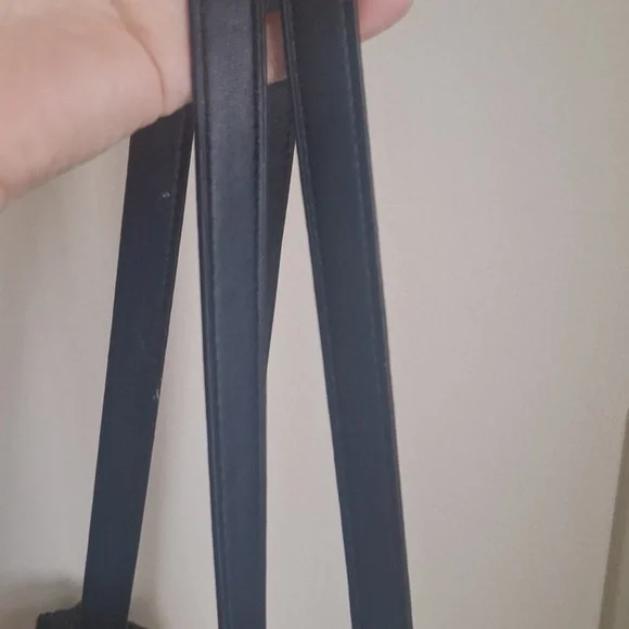 Striped Chic Woven Tote Bag - Picture 5 of 6